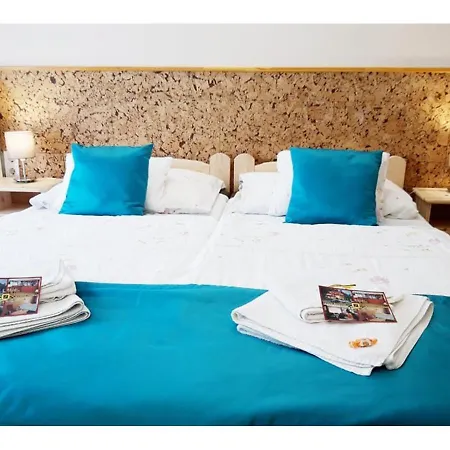 Alojamento de Acomodação e Pequeno-almoço Zenit Panzió