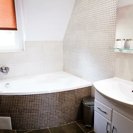 ベッド・アンド・ブレックファスト Zenit Panzio