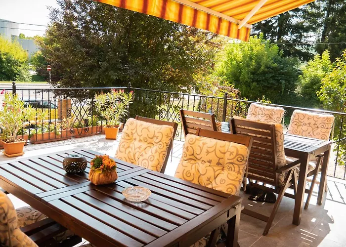 B&B Zenit Panzio 미슈콜츠