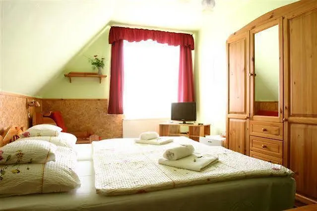 Zenit Panzió 3*