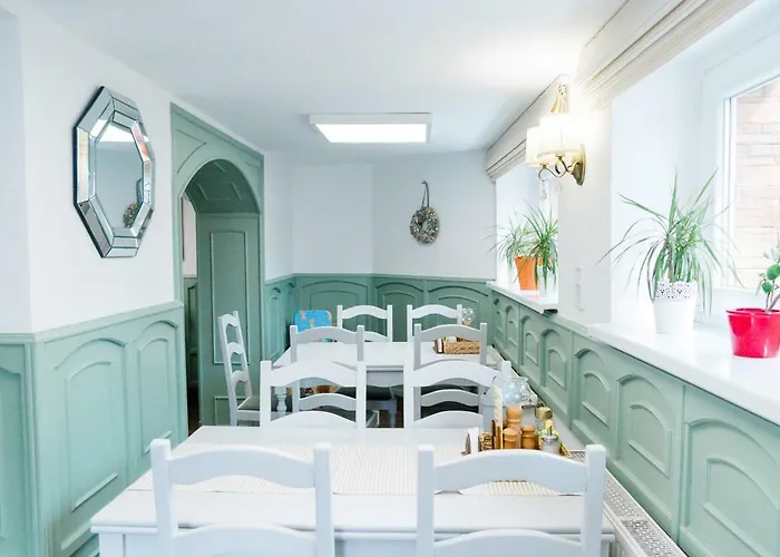 Zenit Panzio B&B 미슈콜츠